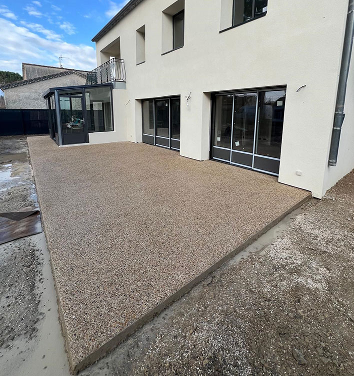 Béton décoratif et résine près d’Avignon